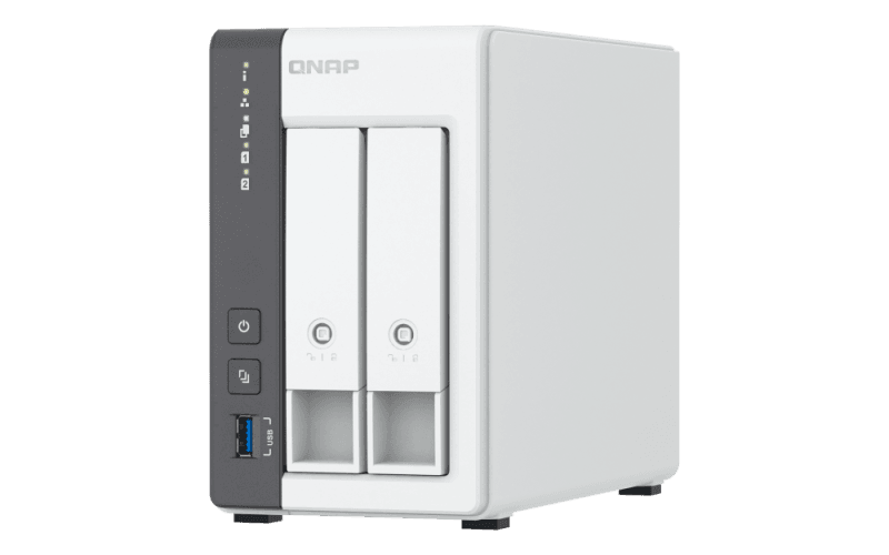 NAS QNAP 216G 2-Bay, CPU ARM 2.0GHz Quad core, RAM 4GB, 2.5"/3.5" SATA 6Gbps HDD (neincluse)