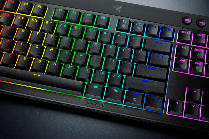 Tastatura Mecanica Gaming Razer BlackWidow V4 Low-Profile HyperSpeed, RGB, Wireless, Negru